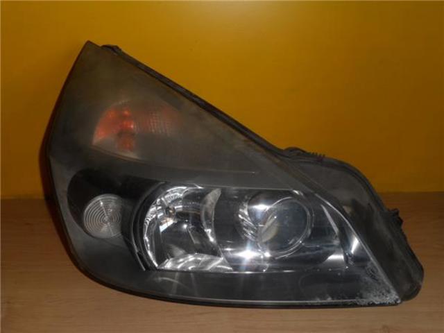 7701064405 RENAULT Правая фара купить в Черновцы