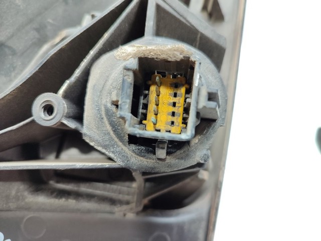 RENAULT 7701068373 Левое боковое зеркало в наличии Полтава
