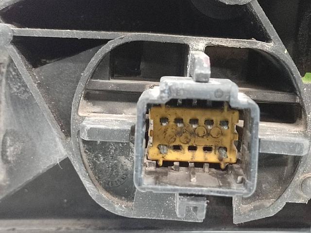 RENAULT 7701068385 Правое зеркало в наличии Запорожье
