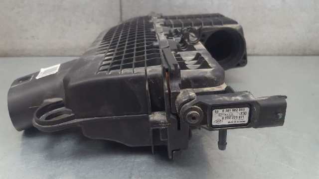 7701068471 Renault (RVI)