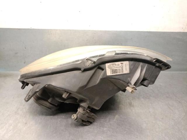 RENAULT 7701069086 Левая фара в наличии Кривой Рог