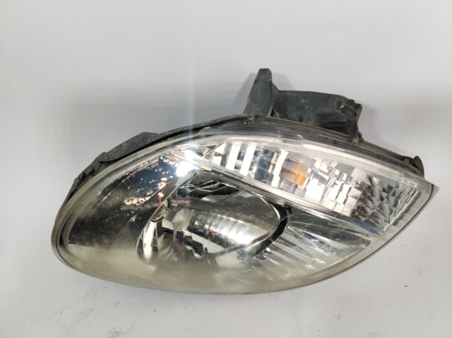 RENAULT 7701069086 Фара левая в наличии Павлоград