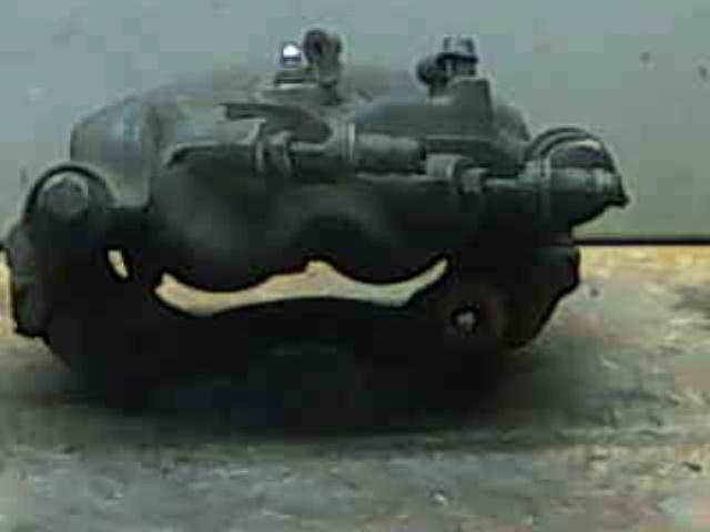 7701205764 RENAULT Суппорт тормозной передний правый купить в Павлоград