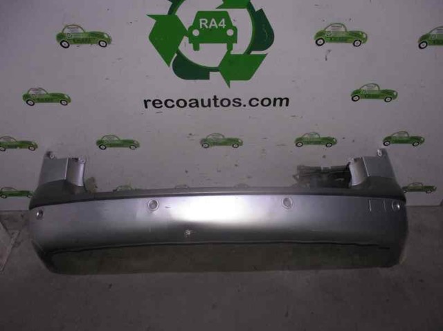 Pára-choque traseiro 7701206439 Renault (RVI)