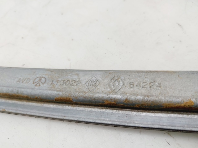 RENAULT 7701207254 Стеклоподъемник передней правой двери в наличии Ирпень