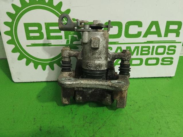 RENAULT 7701207694 Суппорт тормозной задний правый в наличии Чернигов