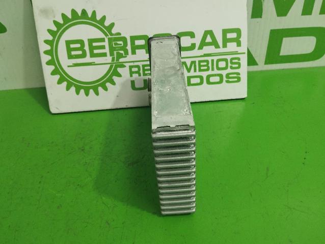 7701208323 RENAULT Радиатор печки купить в Одесса
