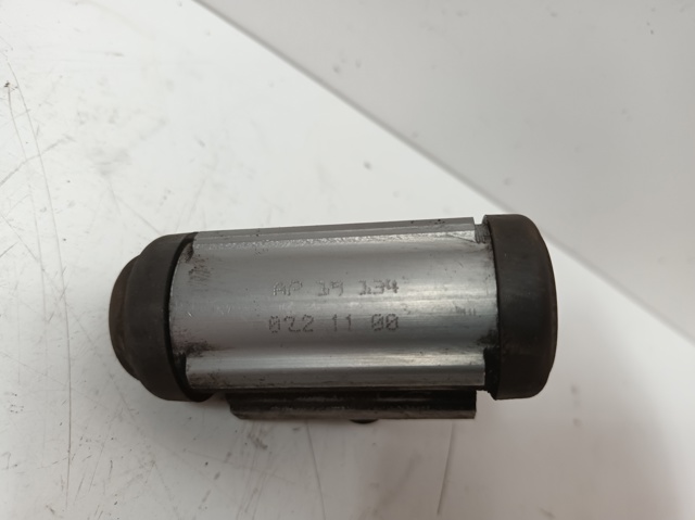 RENAULT 7701208355 Цилиндр тормозной колесный рабочий задний в наличии Полтава