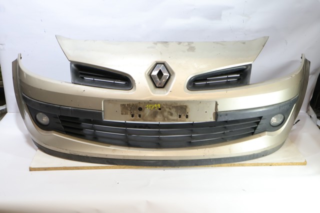 7701208681 RENAULT Бампер передний купить в Черновцы