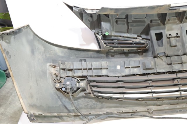 7701208681 RENAULT Передний бампер купить в Ужгород