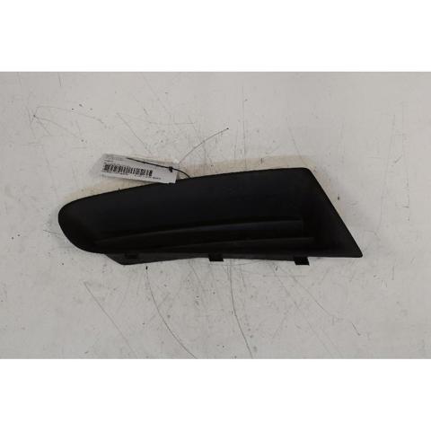 Grelha do radiador 7701208684 RENAULT