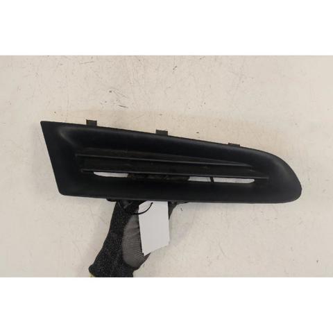 Grelha do radiador 7701208684 RENAULT