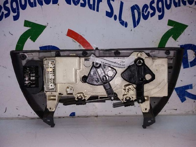 Unidade de controlo dos modos de aquecimento/condicionamento Renault Megane JA0, JA1