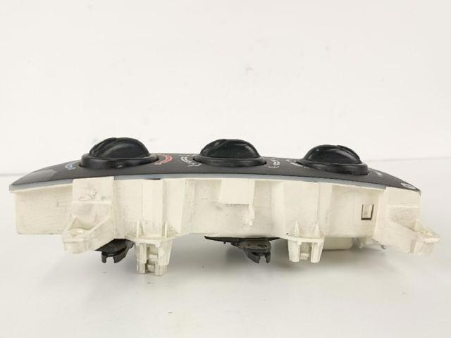 Unidade de controlo dos modos de aquecimento/condicionamento Renault Megane JA0, JA1
