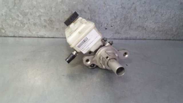 Cilindro mestre do freio 7701209764 RENAULT