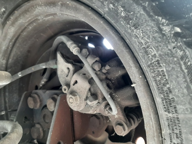 RENAULT 7701209868 Суппорт задний правый в наличии Кривой Рог