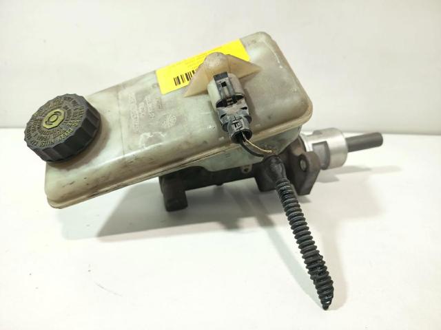 RENAULT 7701210057 Цилиндр тормозной главный в наличии Львов