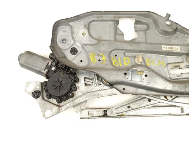 RENAULT 7701367866 Стеклоподъемник передней правой двери в наличии Украина
