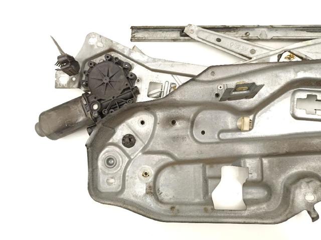 RENAULT 7701367867 Стеклоподъемник передней левой двери в наличии Ужгород
