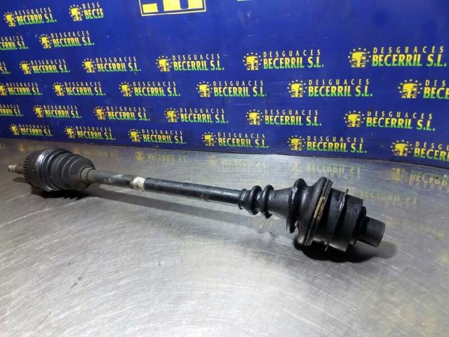 RENAULT 7701469375 Полуось (привод) передняя правая в наличии Чернигов