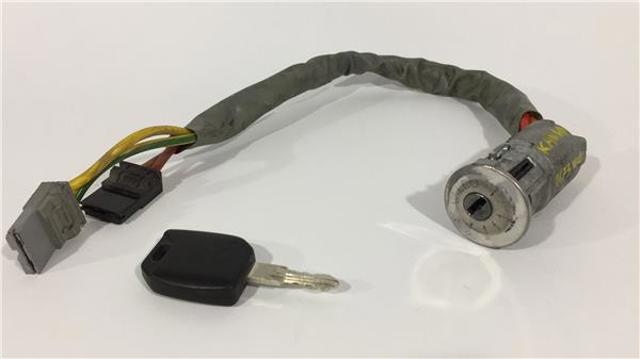 Fecho de ignição 7701470736 RENAULT