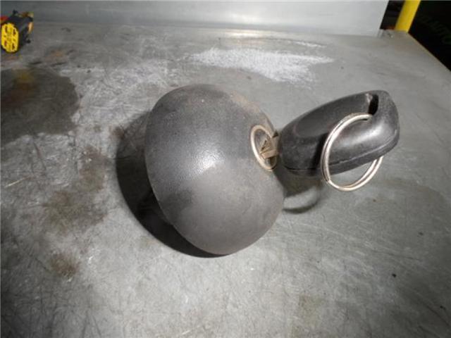 Tampa (tampão) do tanque de combustível 7701471585 RENAULT