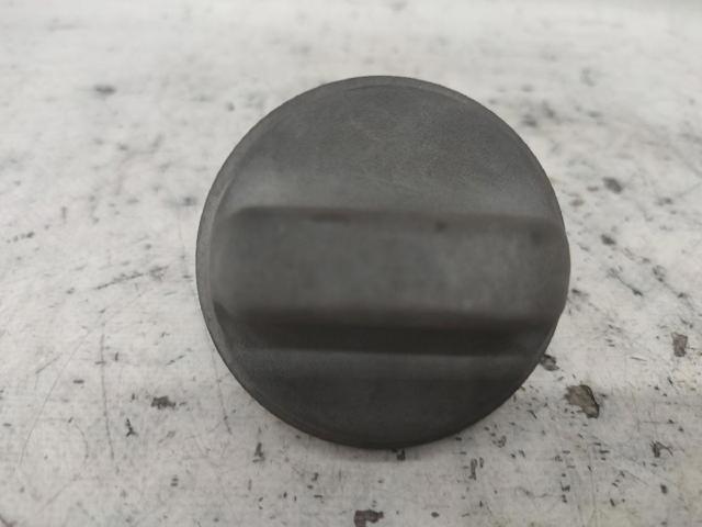 Tampa (tampão) do tanque de combustível 7701471585 RENAULT