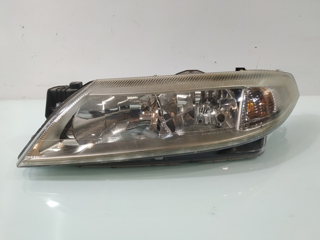 RENAULT 7701474502 Левая фара в наличии Павлоград