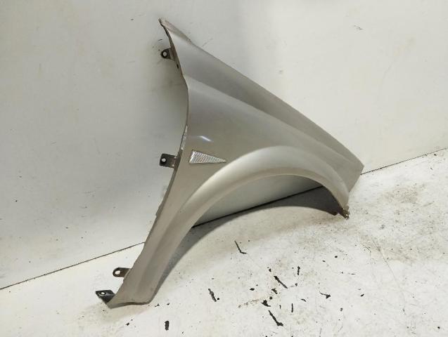 Pára-lama dianteiro direito Renault Megane 2 EM0, EM1