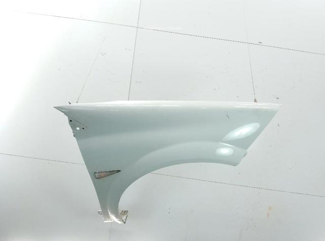 Pára-lama dianteiro direito 7701477187 RENAULT