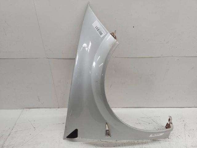 Pára-lama dianteiro direito 7701477187 RENAULT