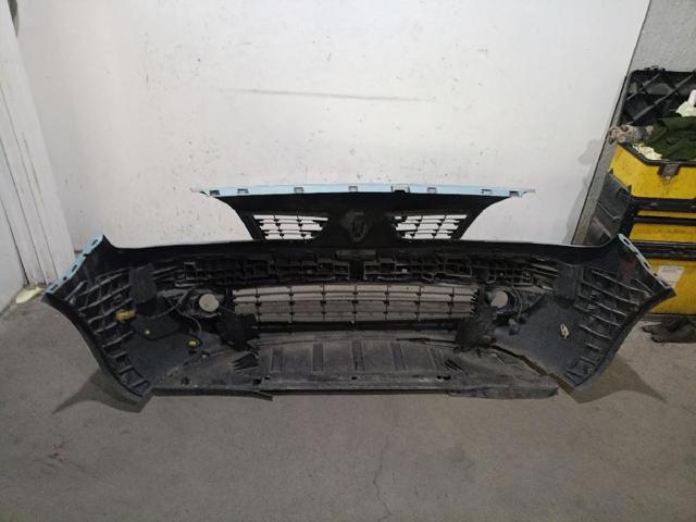 RENAULT 7701477299 Бампер передний в наличии Днепр