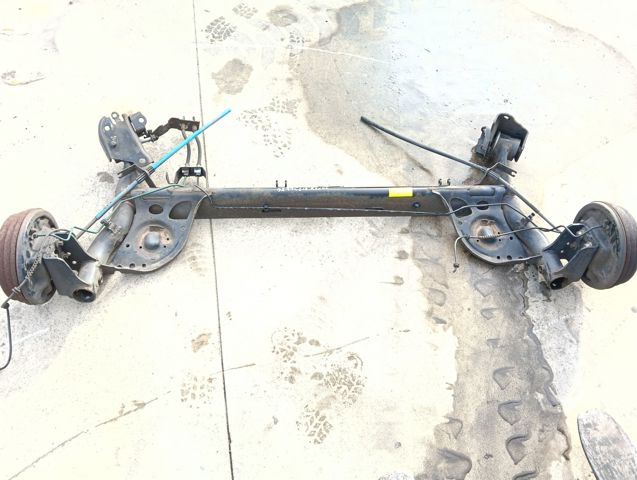 RENAULT 7701477386 Балка задней подвески (подрамник) в наличии Украина