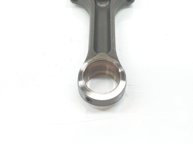 7701477831 Renault (RVI)