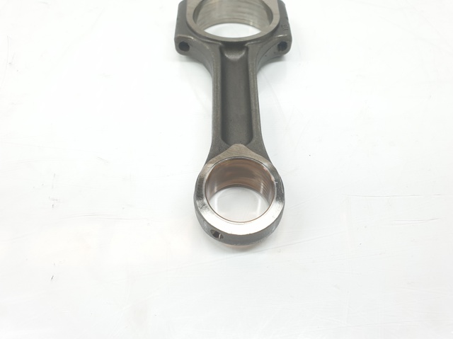 7701477831 Renault (RVI)