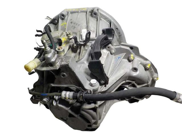 RENAULT 7701479185 КПП в наличии Черновцы