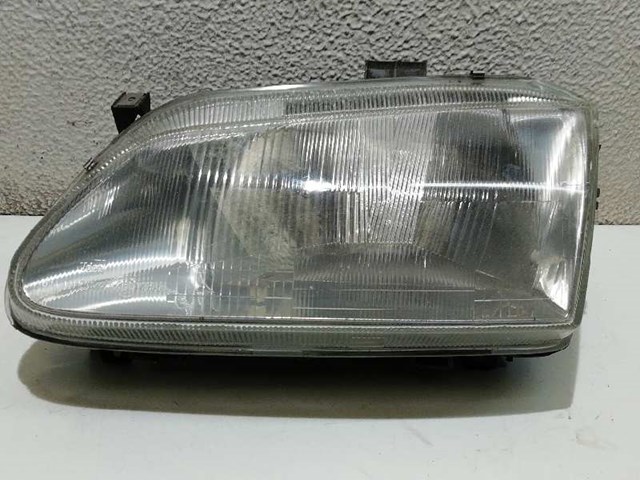 7701672734 RENAULT Левая фара купить в Хмельницкий