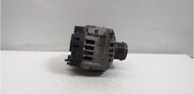 7711134722 RENAULT Генератор купить в Черновцы
