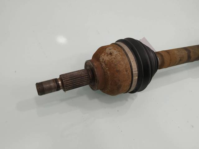 RENAULT 7711135321 Правая полуось в наличии Черновцы