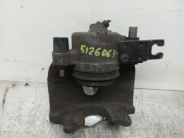 RENAULT 7711135698 Суппорт тормозной передний правый в наличии Черкассы