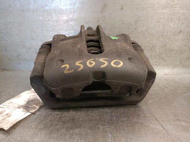 RENAULT 7711135717 Суппорт тормозной передний левый в наличии Сумы