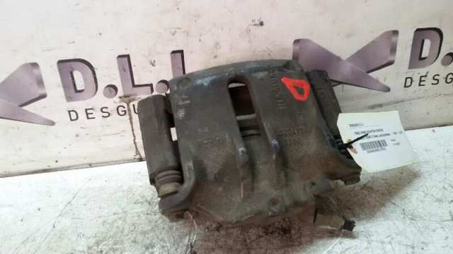 RENAULT 7711135735 Суппорт тормозной передний правый в наличии Ужгород