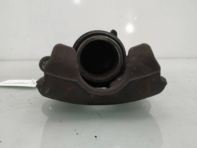 RENAULT 7711368116 Суппорт тормозной передний левый в наличии Винница