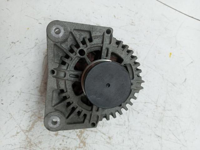 RENAULT 7711368381 Генератор в наличии Николаев