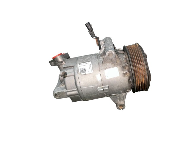 7711368525 RENAULT Компрессор кондиционера купить в Черкассы