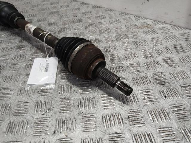 RENAULT 7711497229 Полуось (привод) передняя левая в наличии Днепр