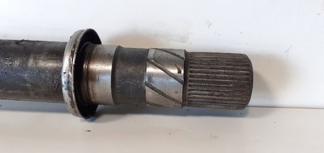 RENAULT 7711497286 Правая полуось в наличии Львов