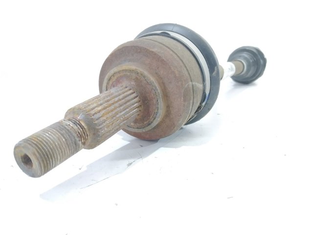 RENAULT 7711497441 Левая полуось в наличии Киев
