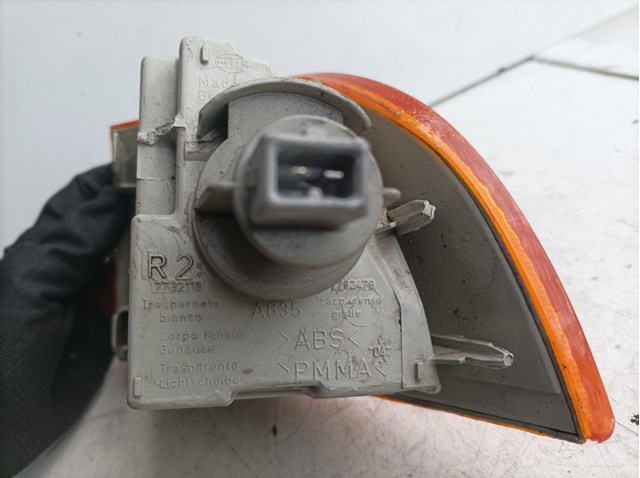 7732118 FIAT Поворотник правый купить в Павлоград