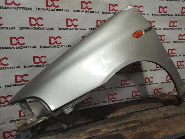 Pára-lama dianteiro esquerdo Fiat Punto 176C